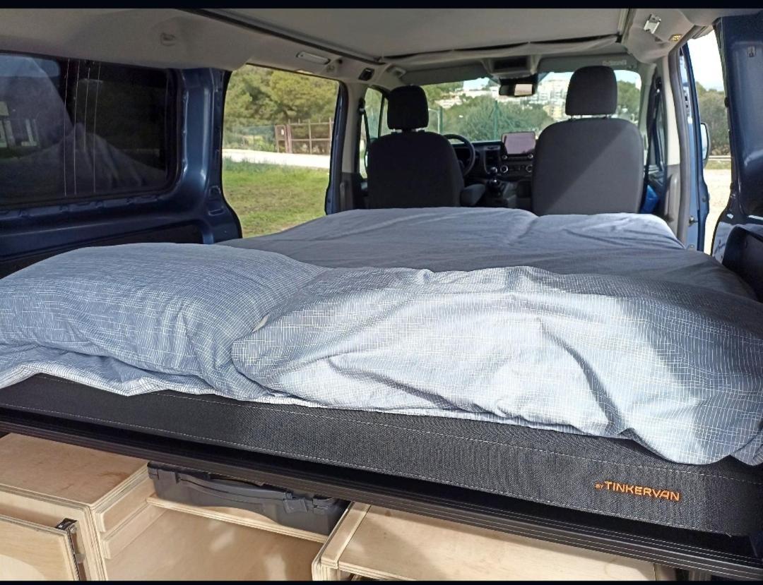 Campsite Ford Transit Custom Camper *