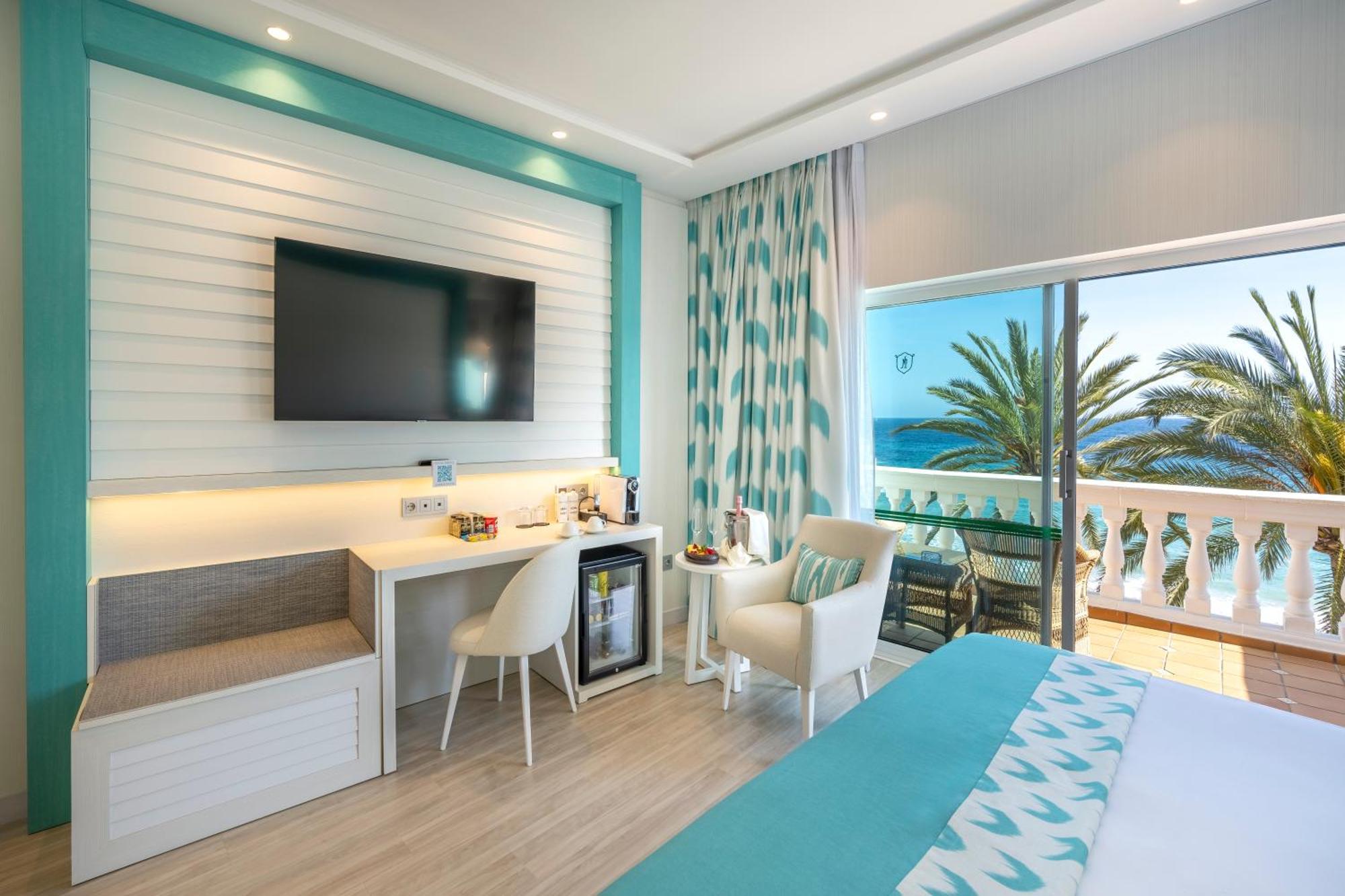 Nixe Palace Hotel 5*