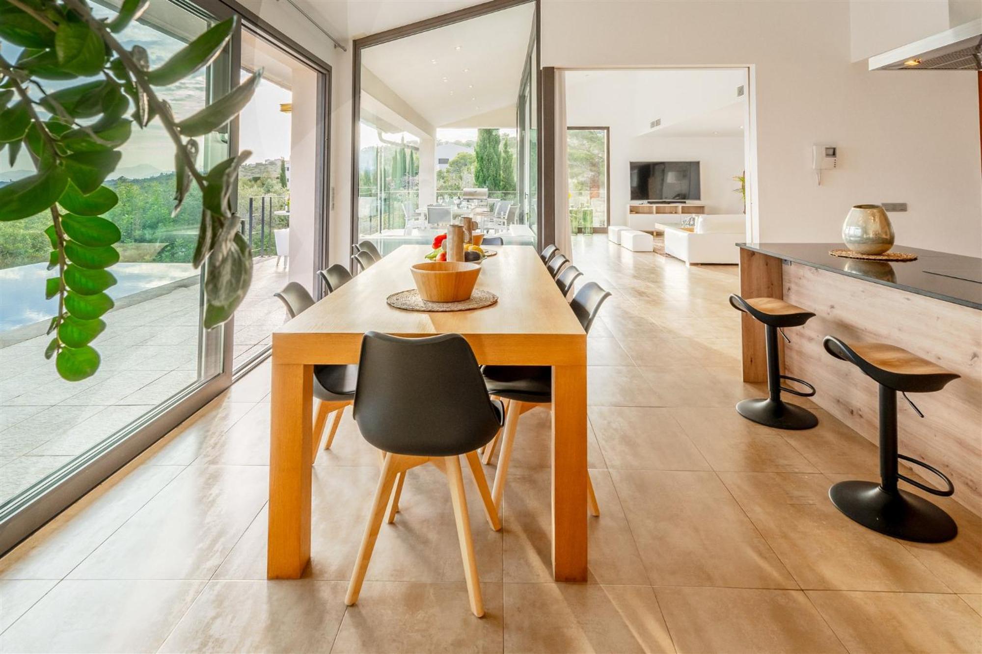 Bonita Con Vistas Espectaculares, Perfecto Familias Villa *