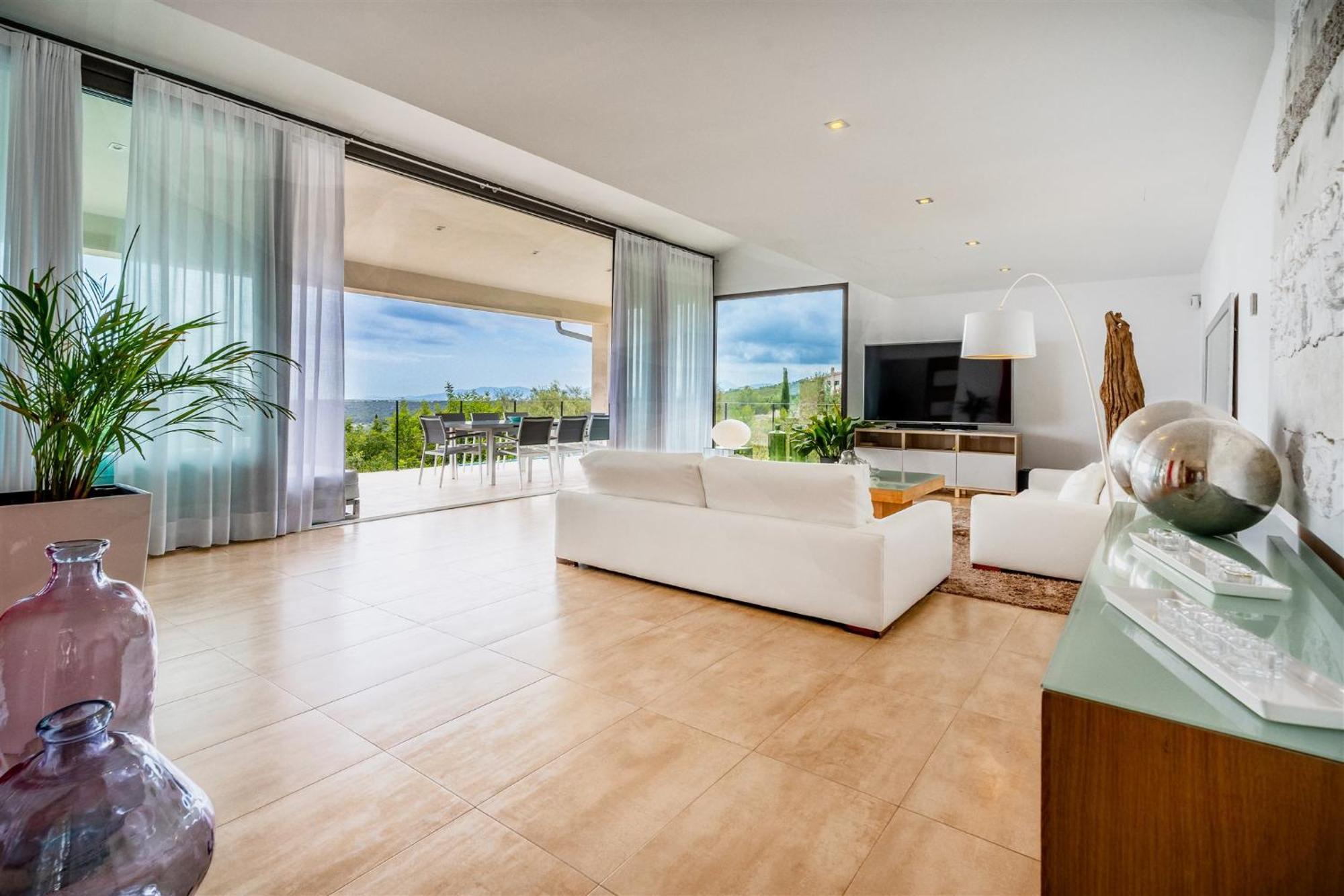 Bonita Con Vistas Espectaculares, Perfecto Familias Villa