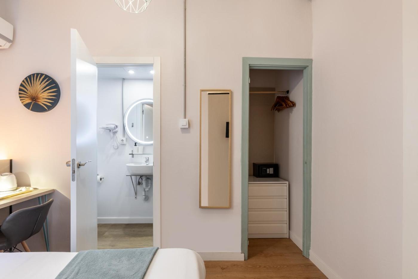 Regina Selfcheck-in Smart Guest house Palma de Mallorca