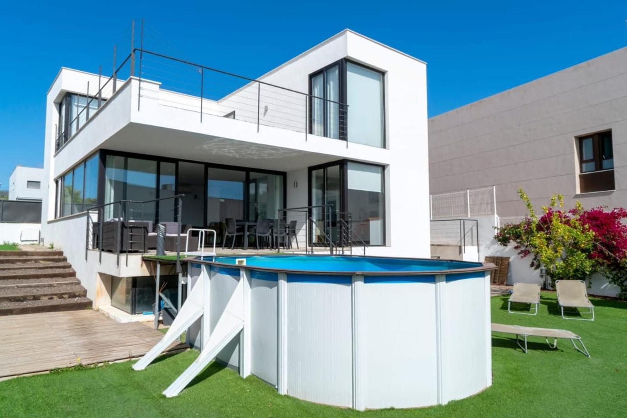 Apartment Moderna Con Piscina En *