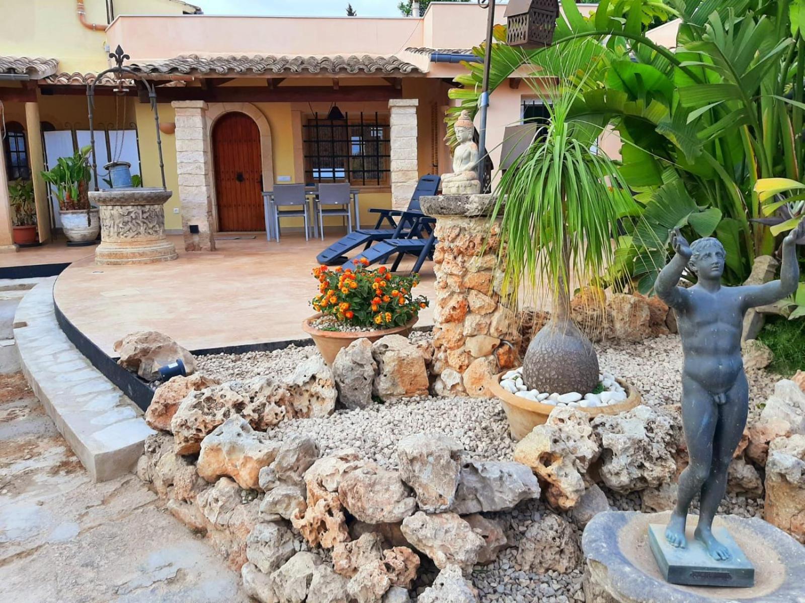 Nhà nghỉ Agradable Palma de Mallorca