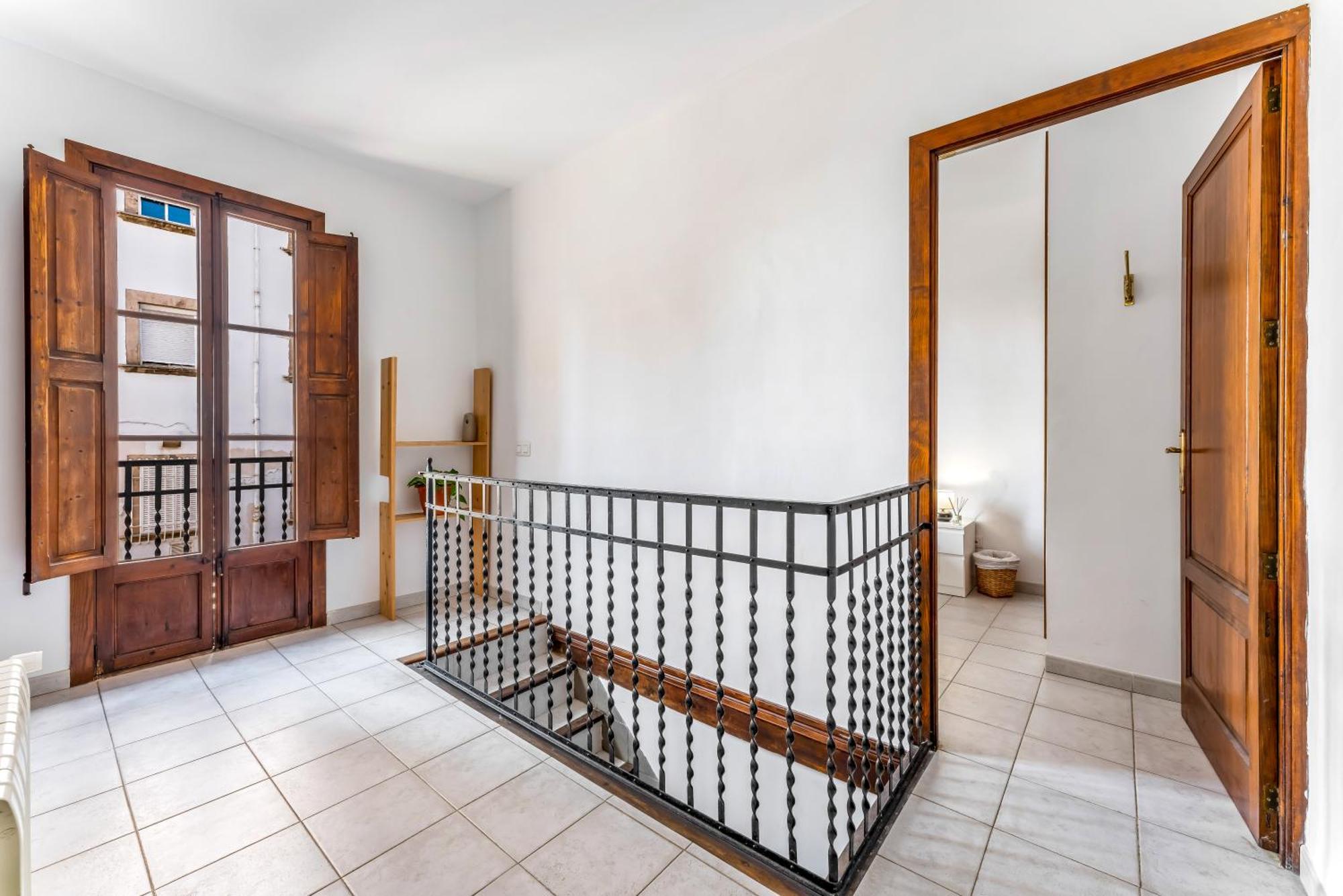 Rustica, Centrica & Agradable Bed and breakfast