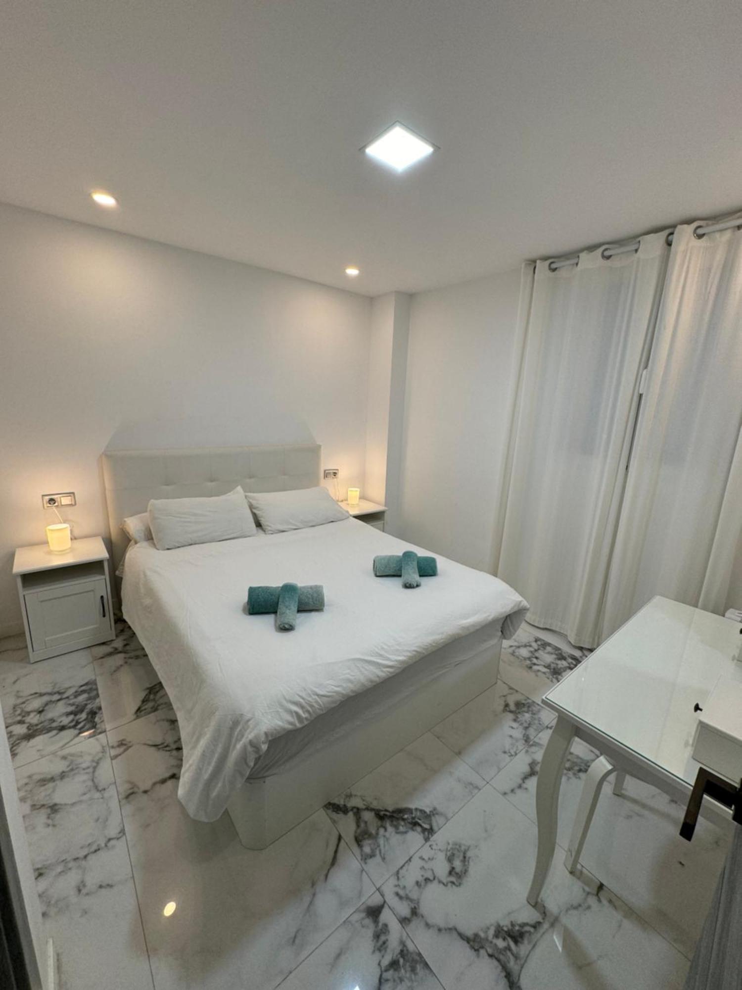 Palma Beach Apartment * Palma de Mallorca