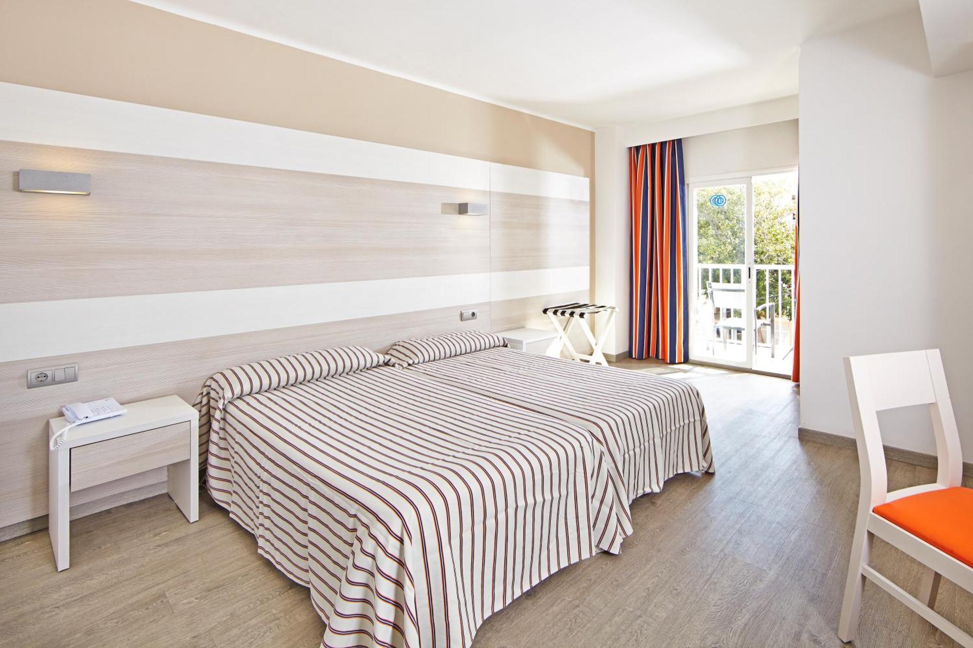 Hotel Ahoi! Urban 3*