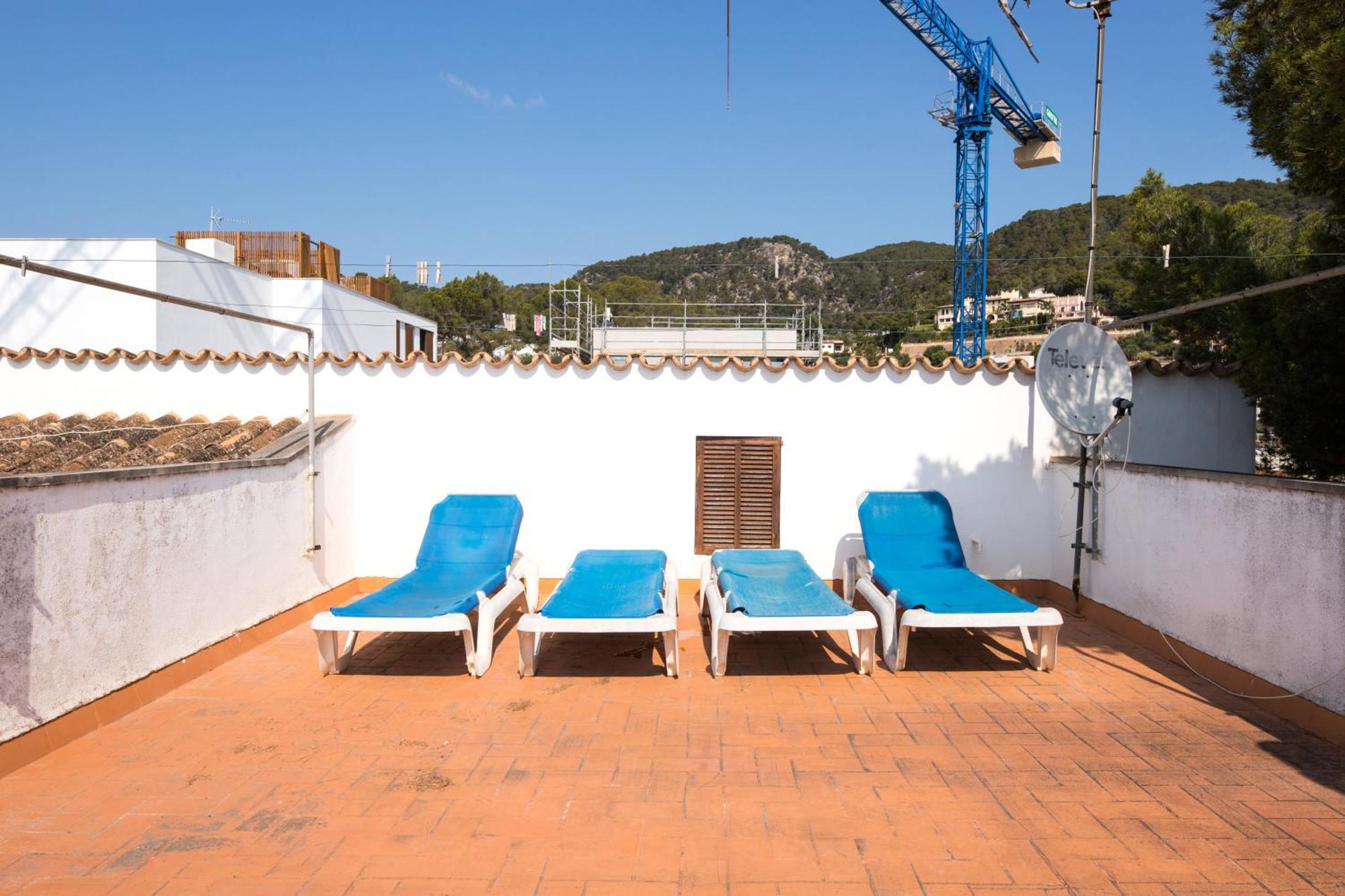Big Nelma Villa *