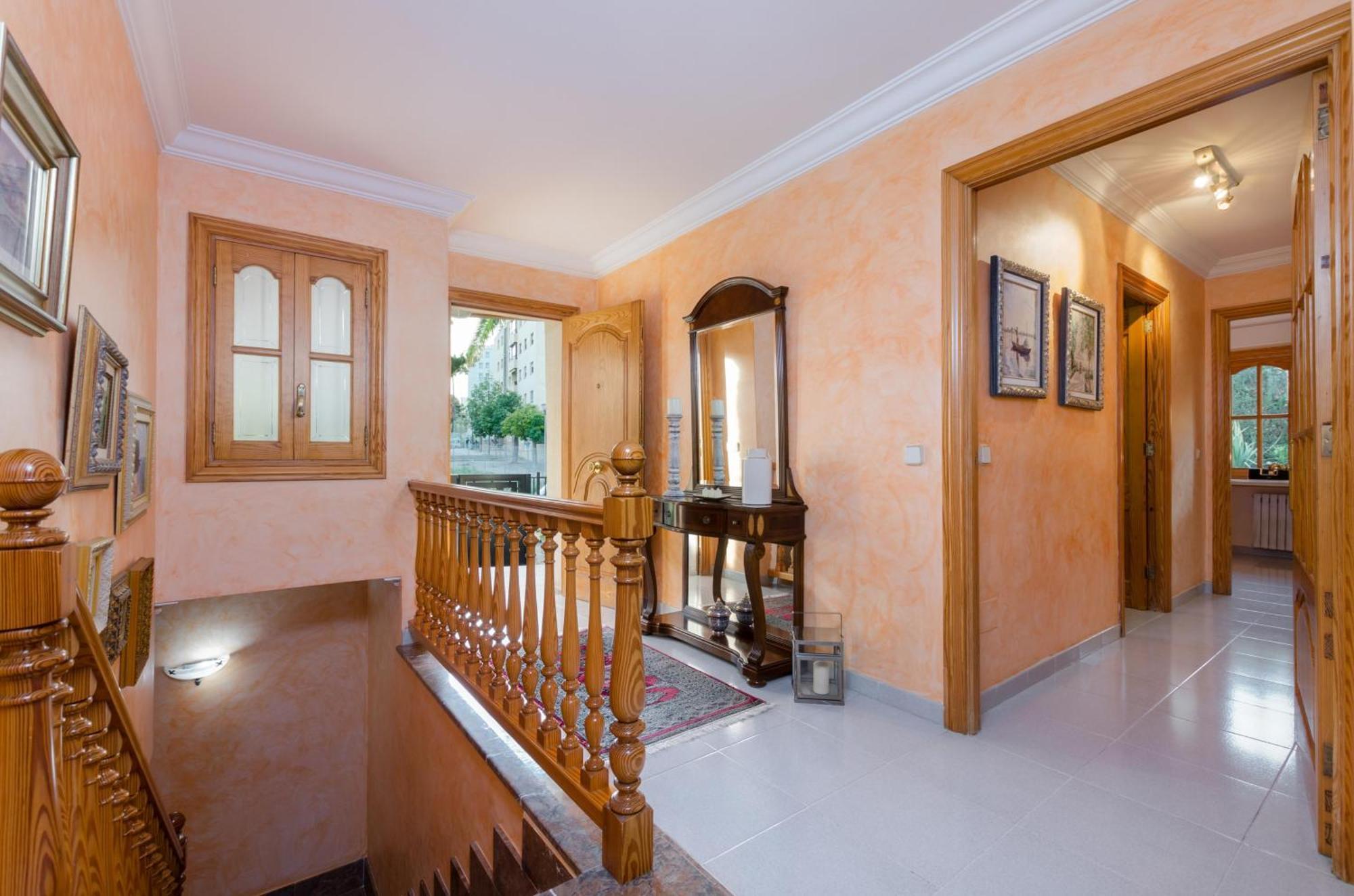 Teulera Villa