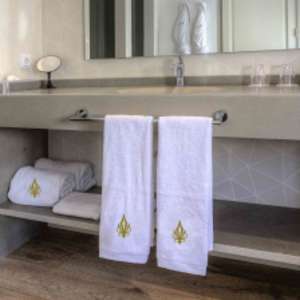 Alomar Hotel