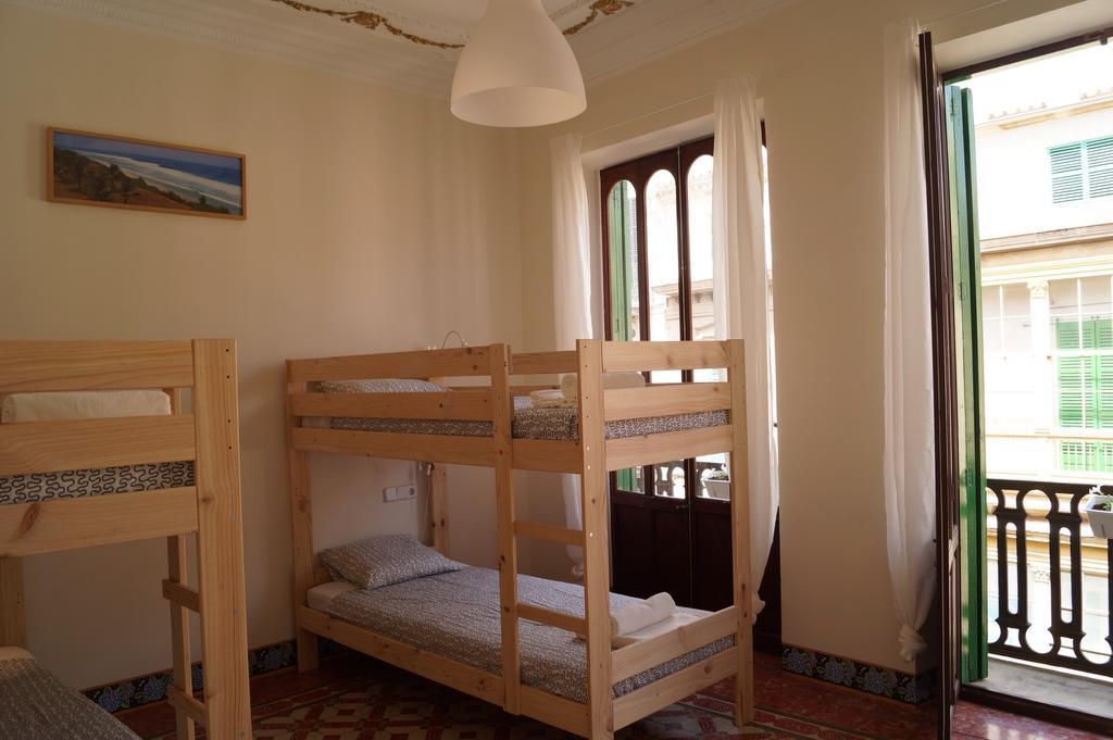 Pura Vida - Juvenil Hostel *