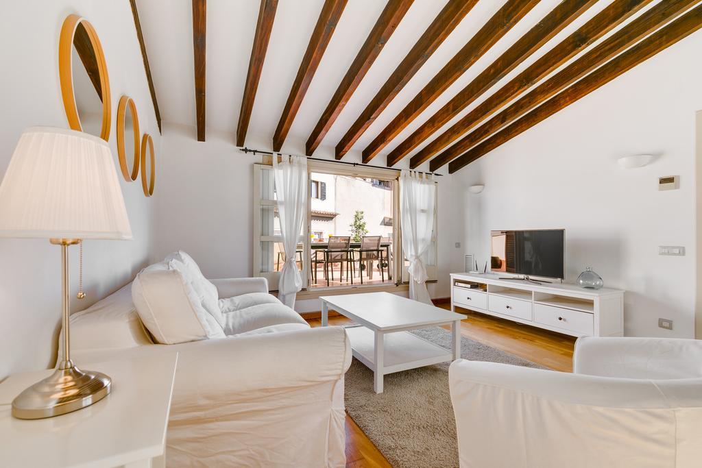 Plaza Mayor Palace - Turismo De Interior Palma de Mallorca