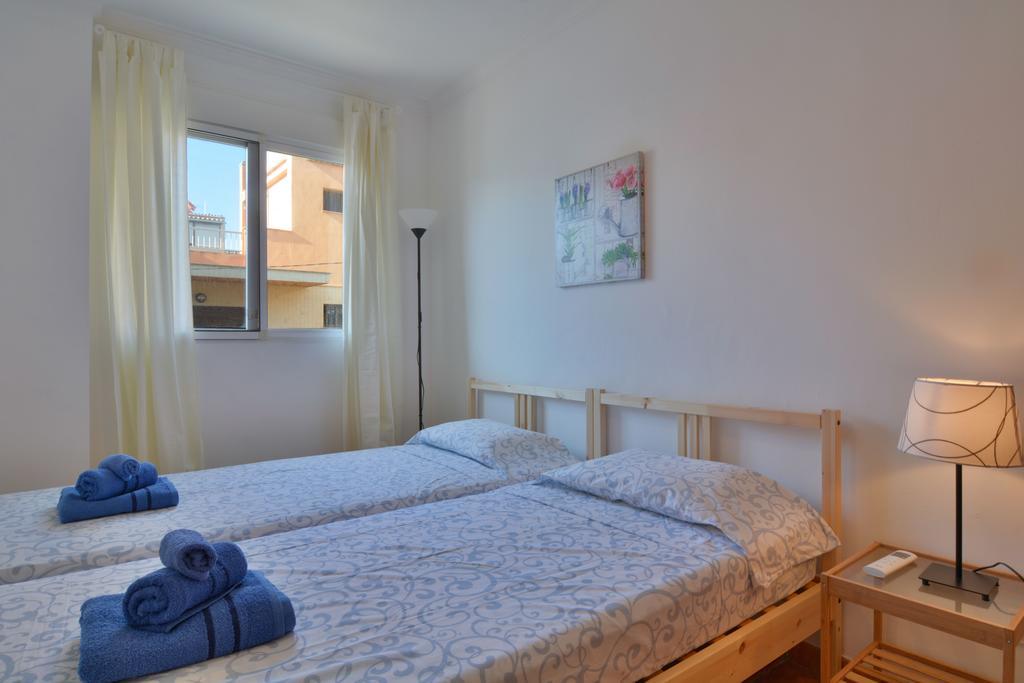 Townhouse 200mts From The Sea Up To 6 Guests *