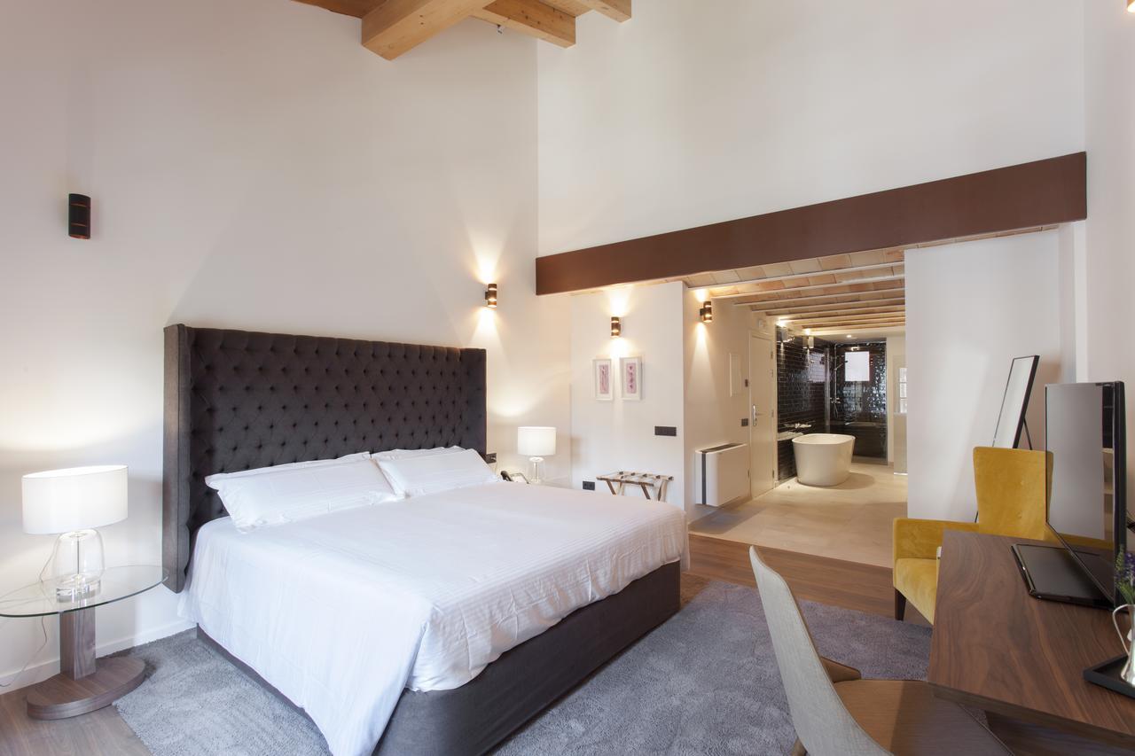 Bosch Boutique Hotel 4*