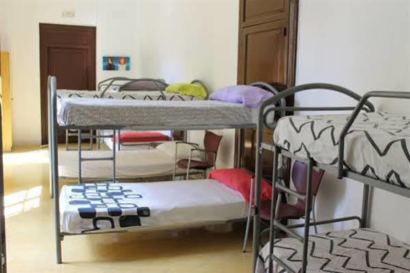 El Josemari Youth - Juvenil Hostel