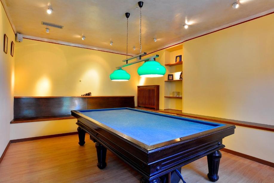 Kamok Villa *
