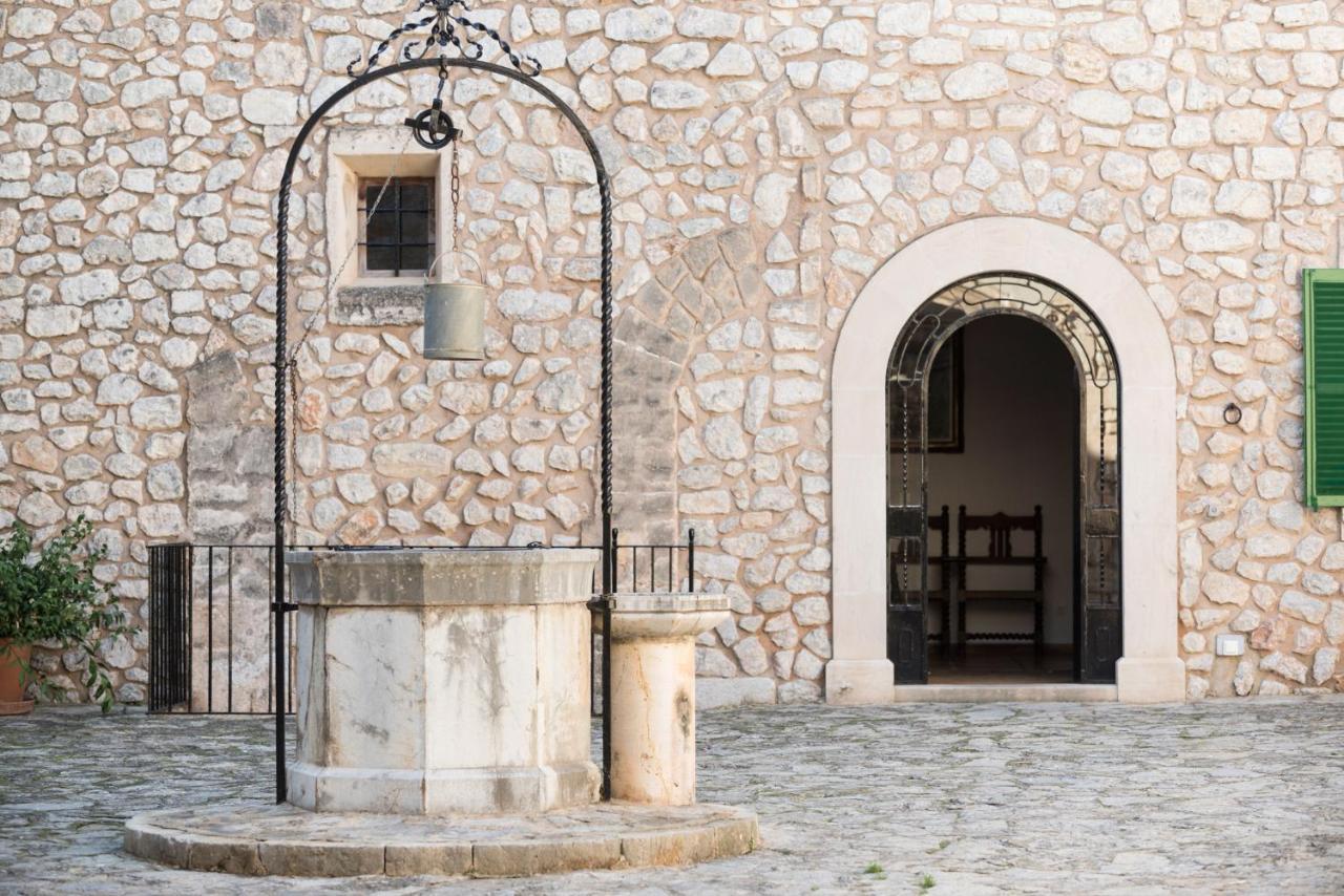 Holiday Finca Biniatzar Villa Palma de Mallorca