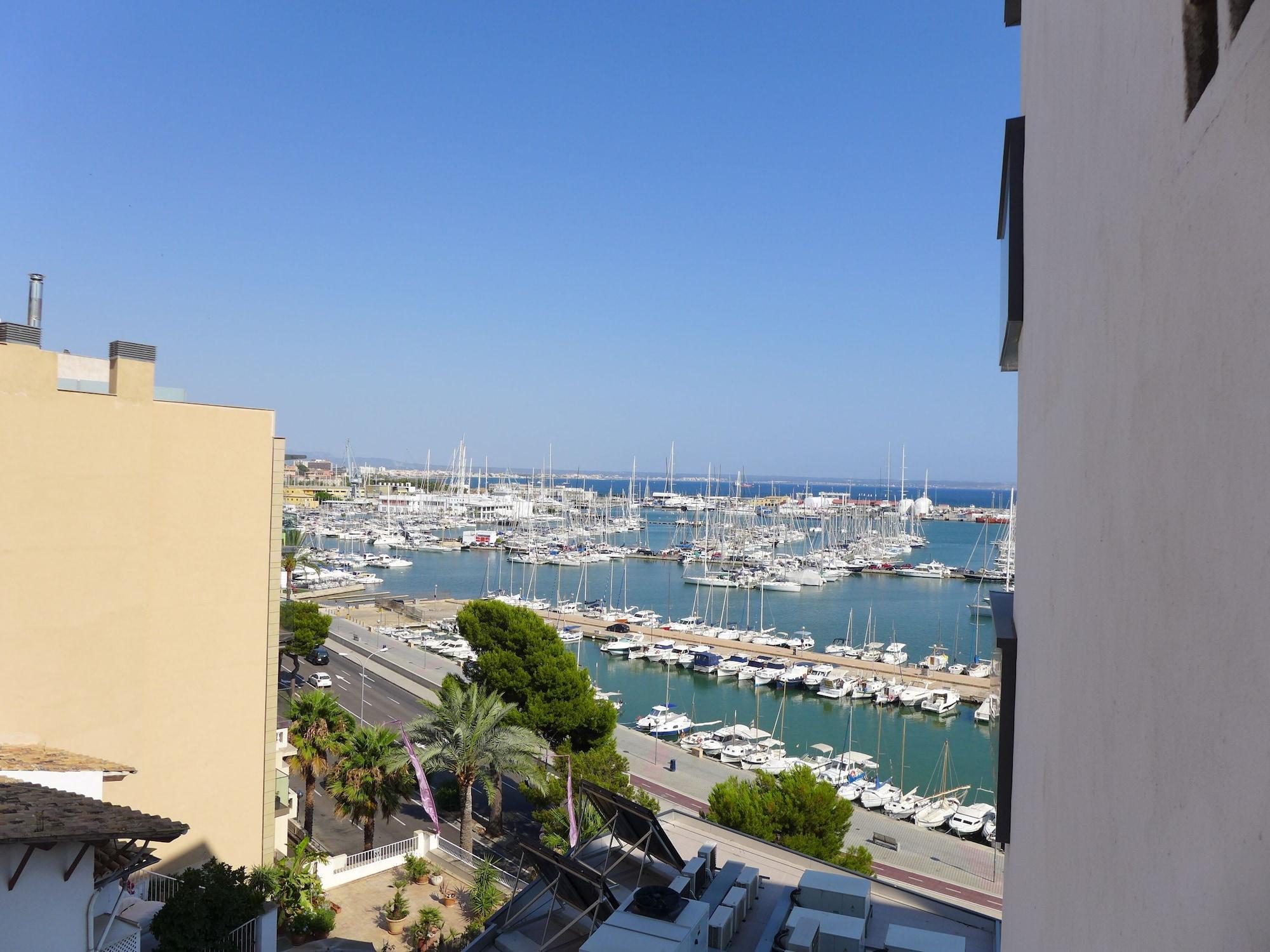 Costa Azul Hotel 4*