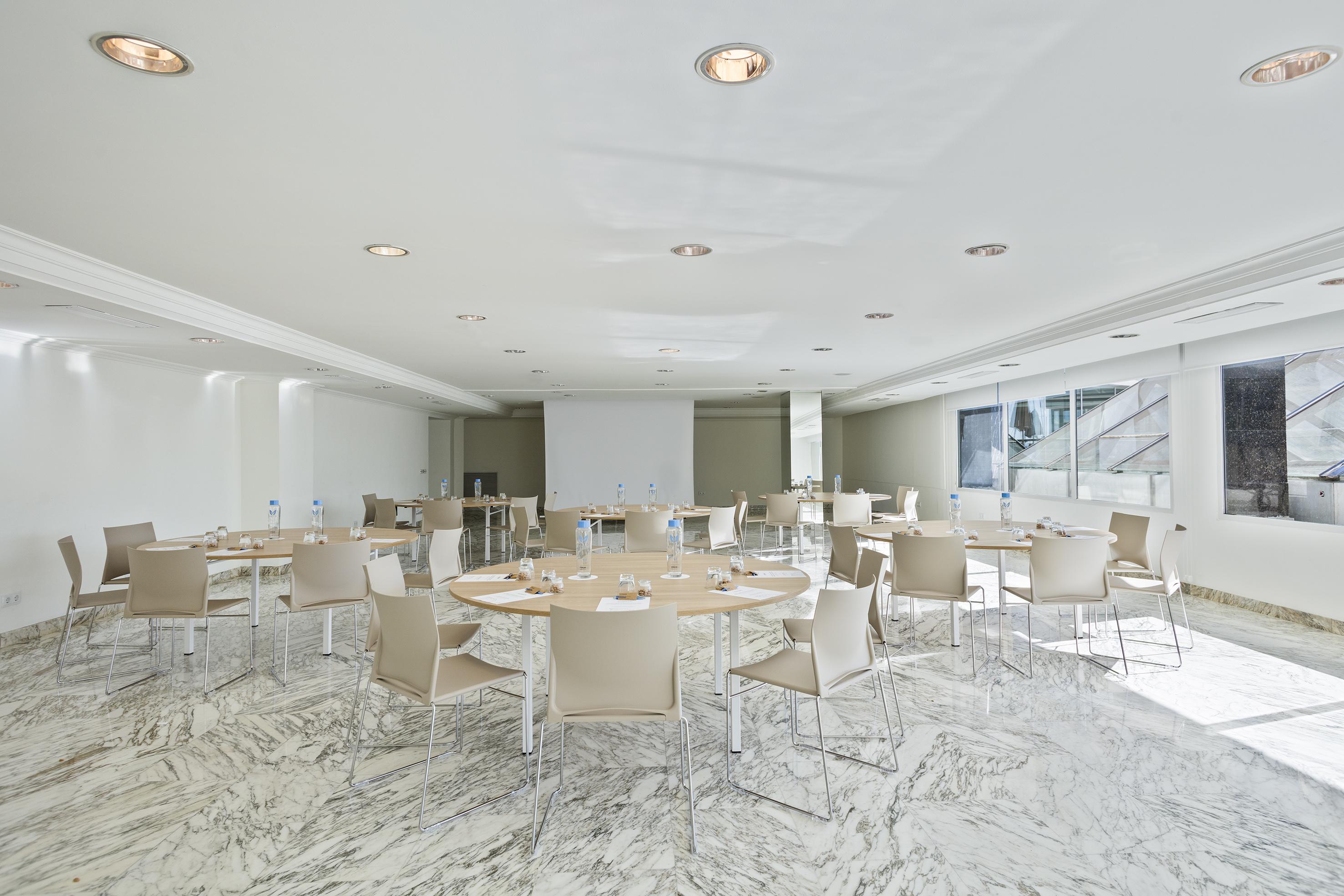 Melia Marina Hotel 4*
