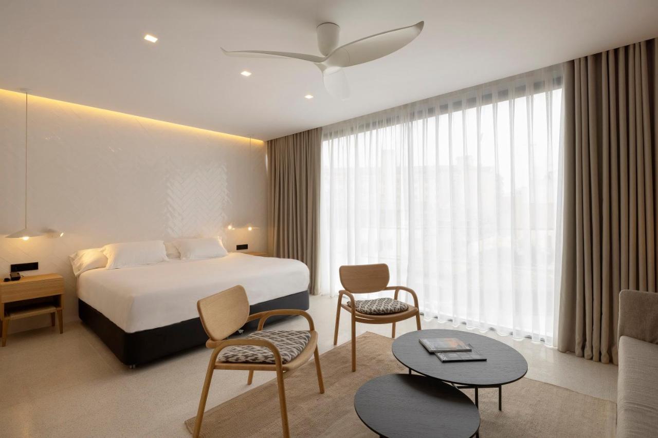 Hm Blanc Hotel