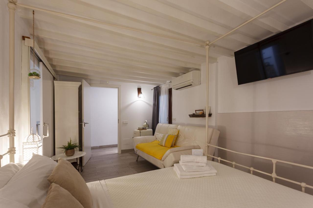 Casa Catalina Nhà khách 2*