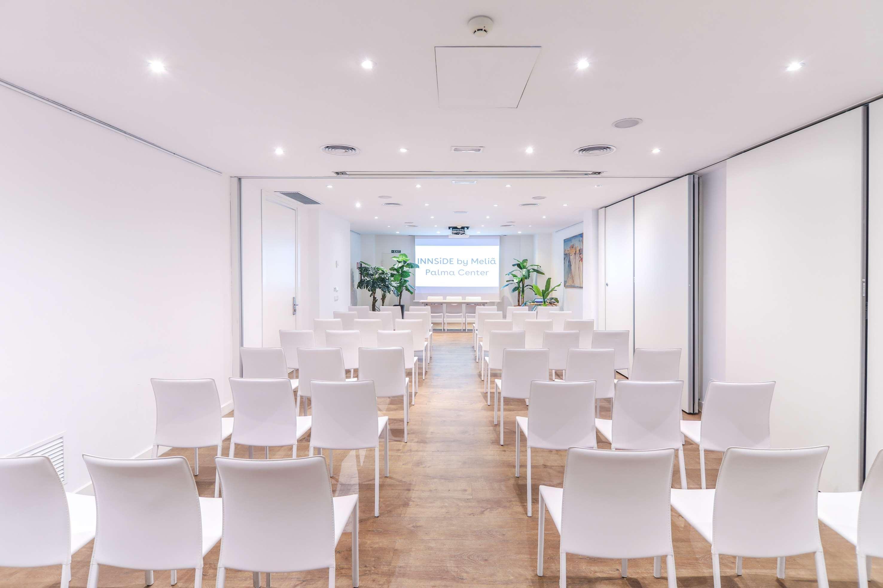 Khách sạn Innside By Melia Center