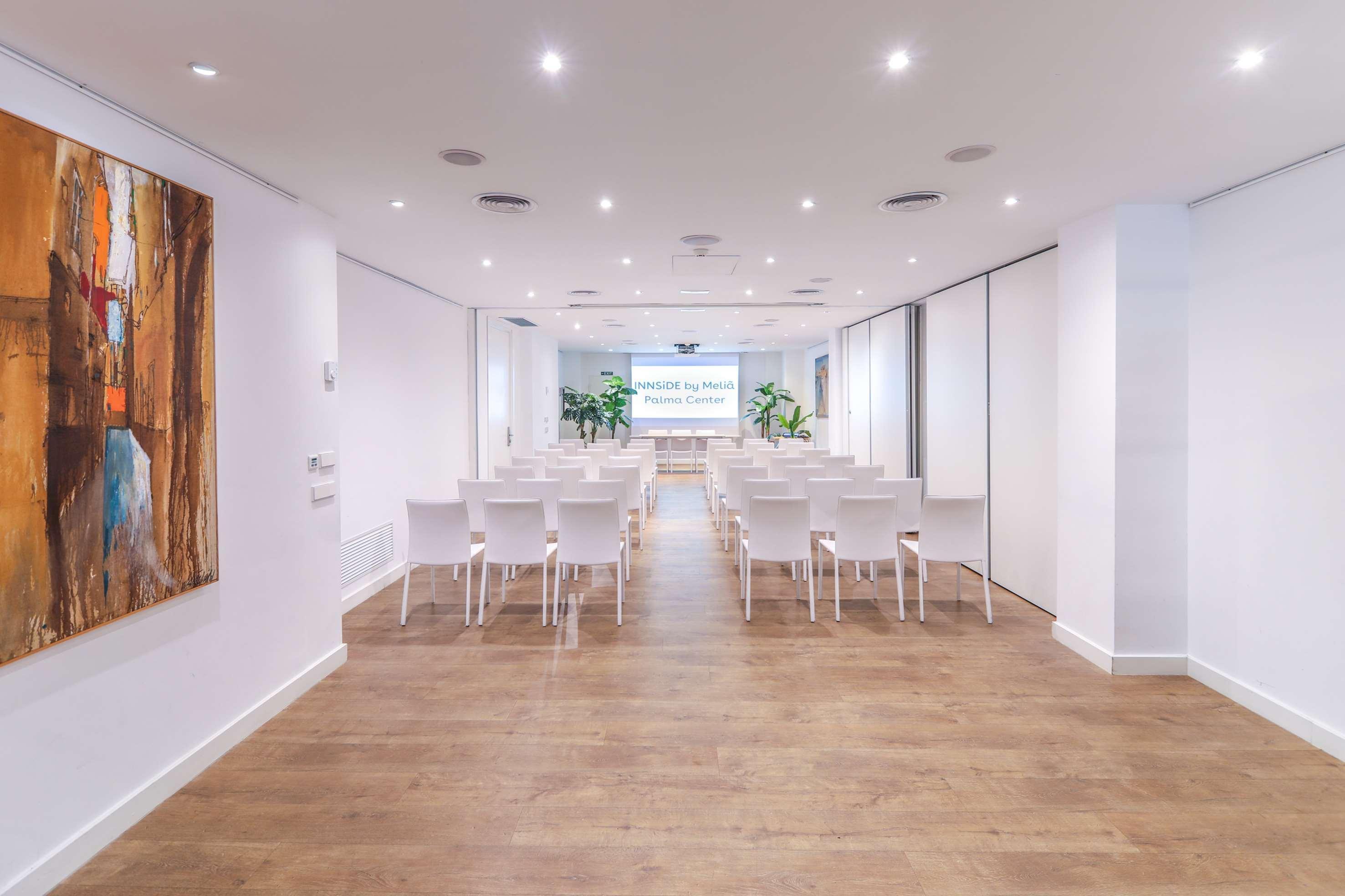 Innside By Melia Center Khách sạn