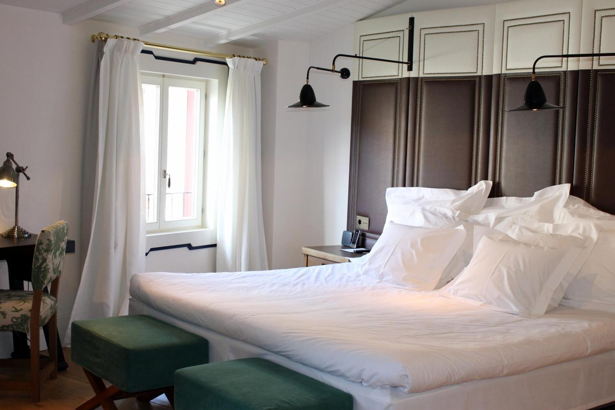 Hotel Cort 4*