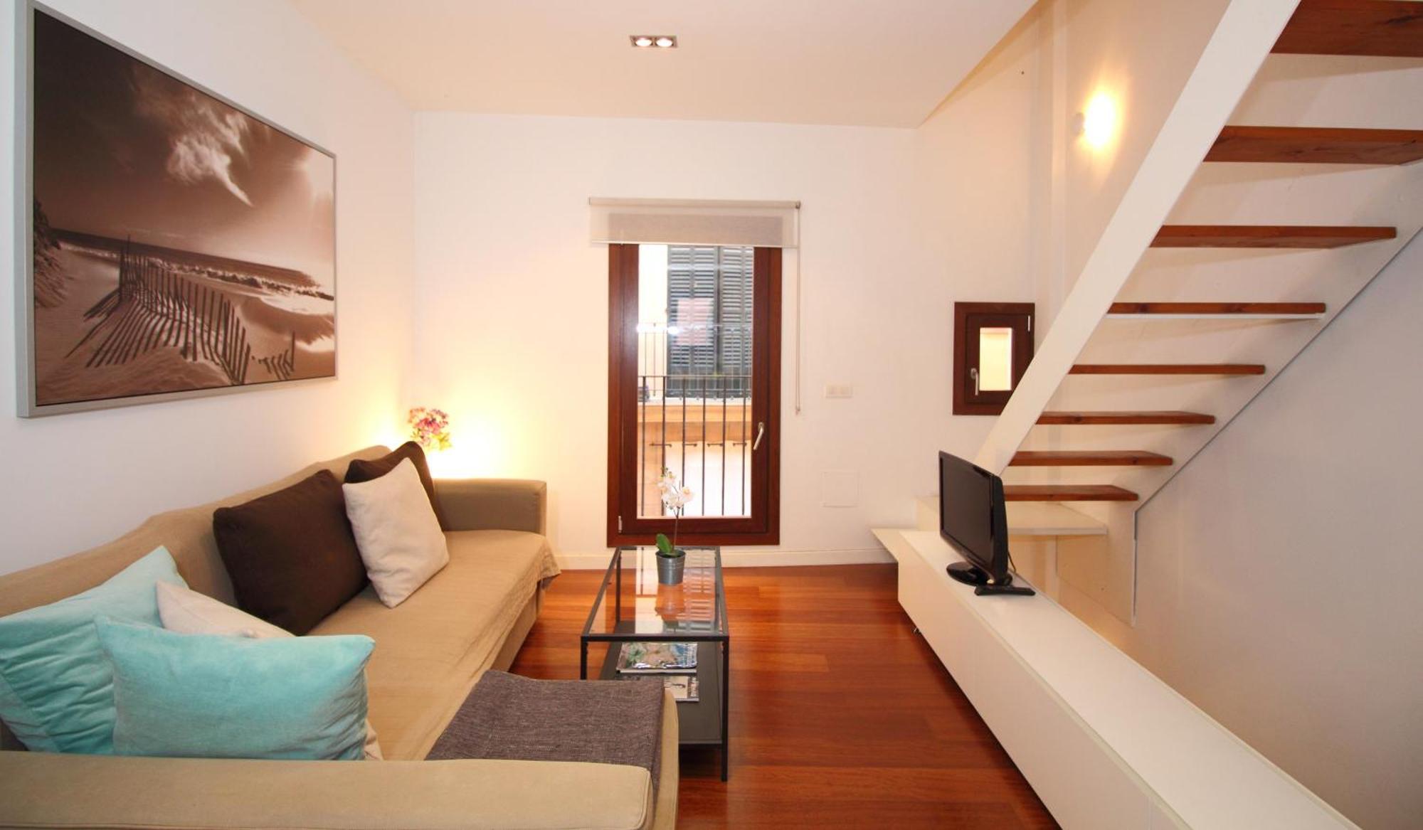 Missio Triplex House In Old Town Of Holiday home