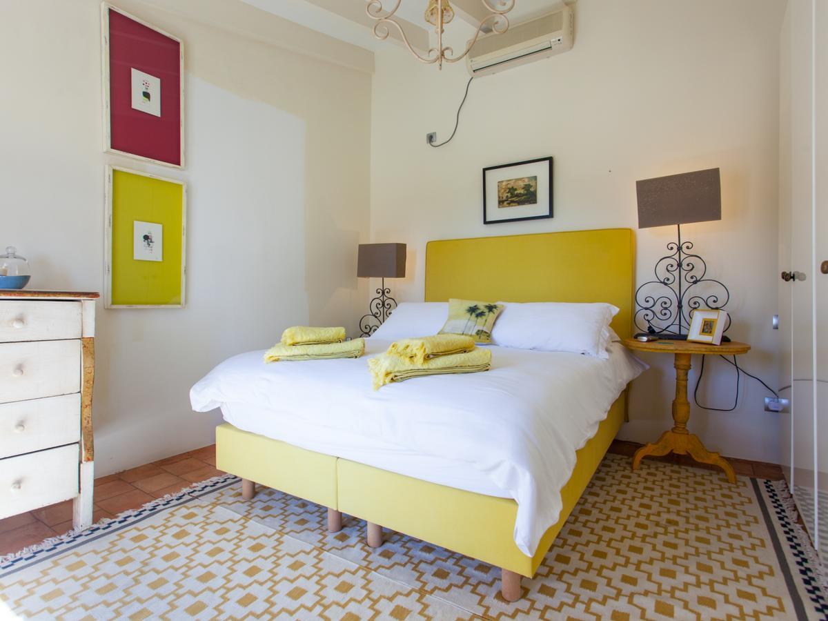 Lindsey House Villa