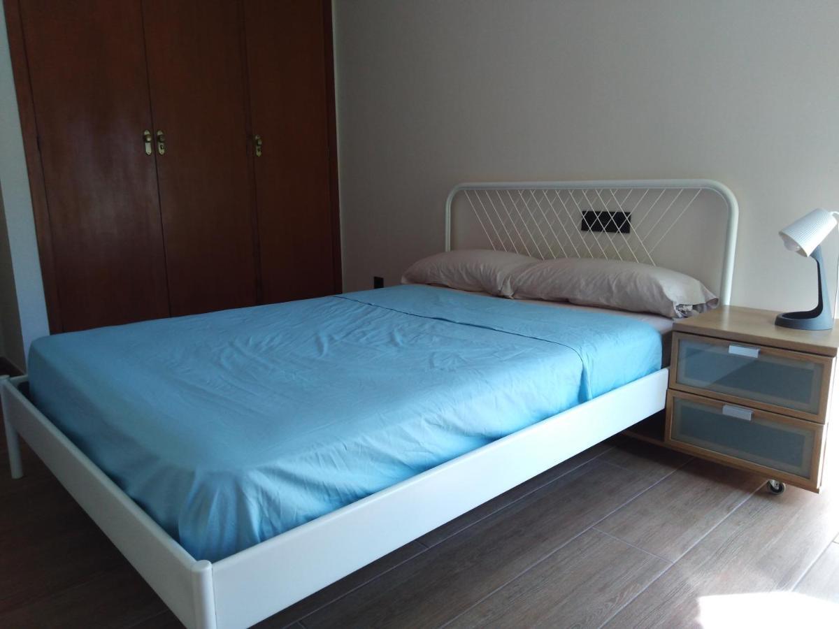 54 Bed & Breakfast *